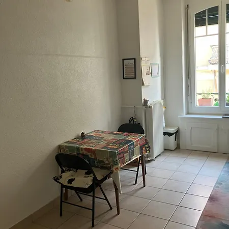 Laus-angeles * Lausana